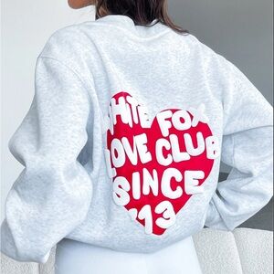 WHITE FOX Love Club Light Grey Red Heart Sweatshirt M/L